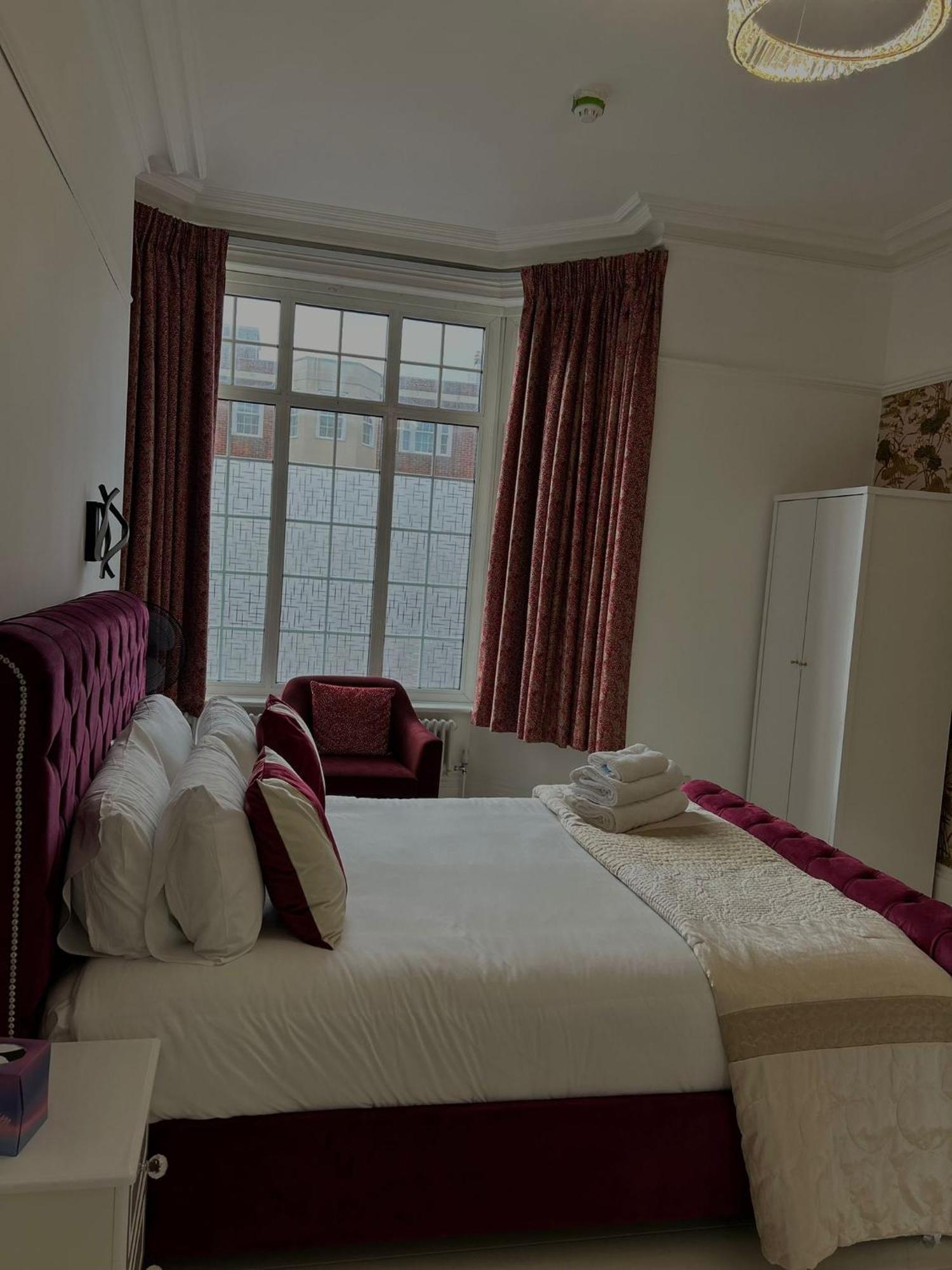 G Boutique Hotel ポーツマス エクステリア 写真