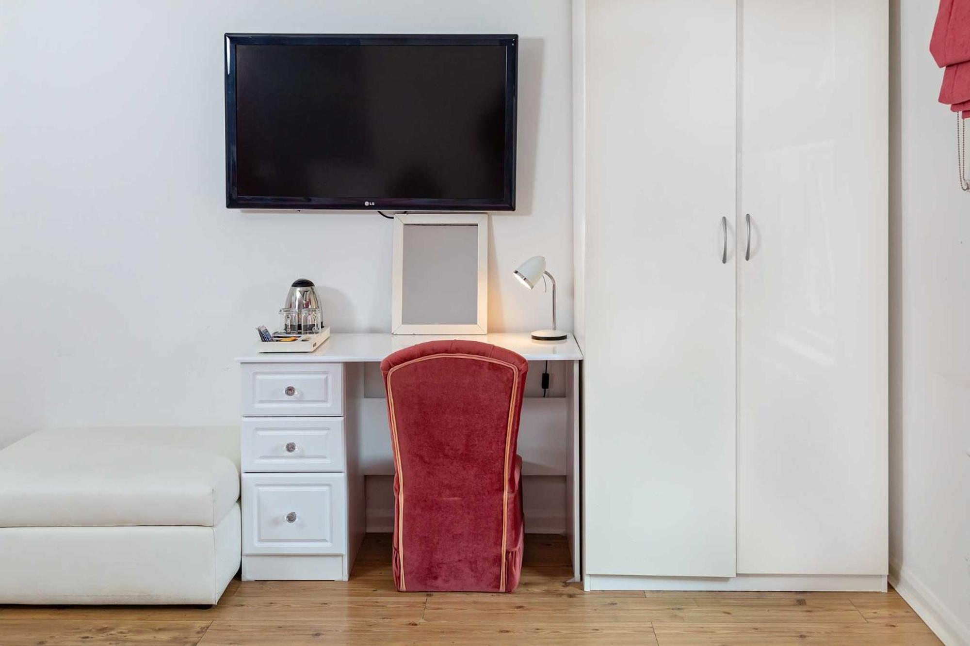 G Boutique Hotel ポーツマス エクステリア 写真